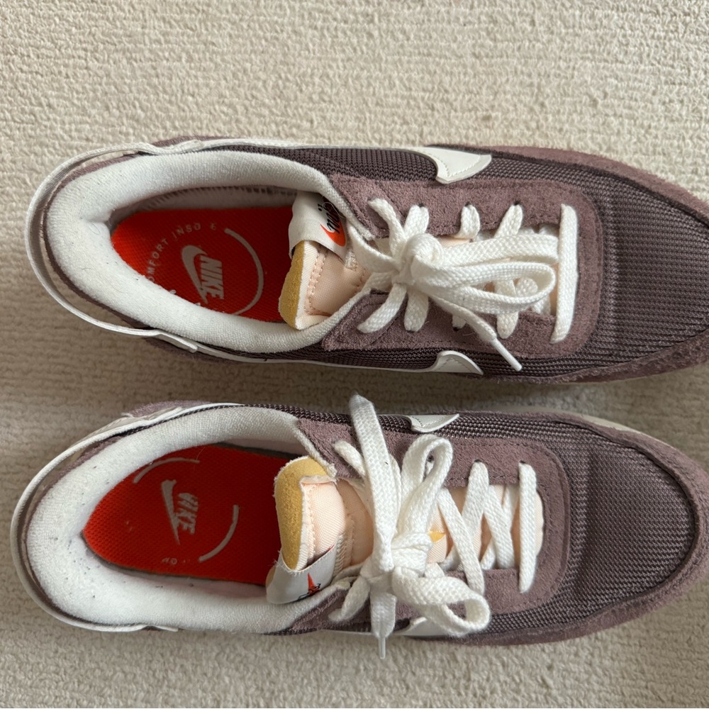 Nike Women's Sneakers in Brown and White